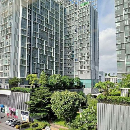 Ideo Mobi Condo Bangkok Buitenkant foto