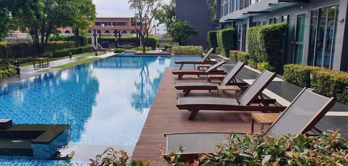 Ideo Mobi Condo Bangkok Buitenkant foto