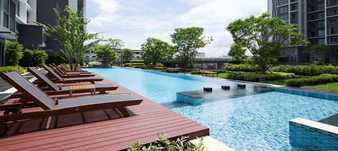 Ideo Mobi Condo Bangkok Buitenkant foto
