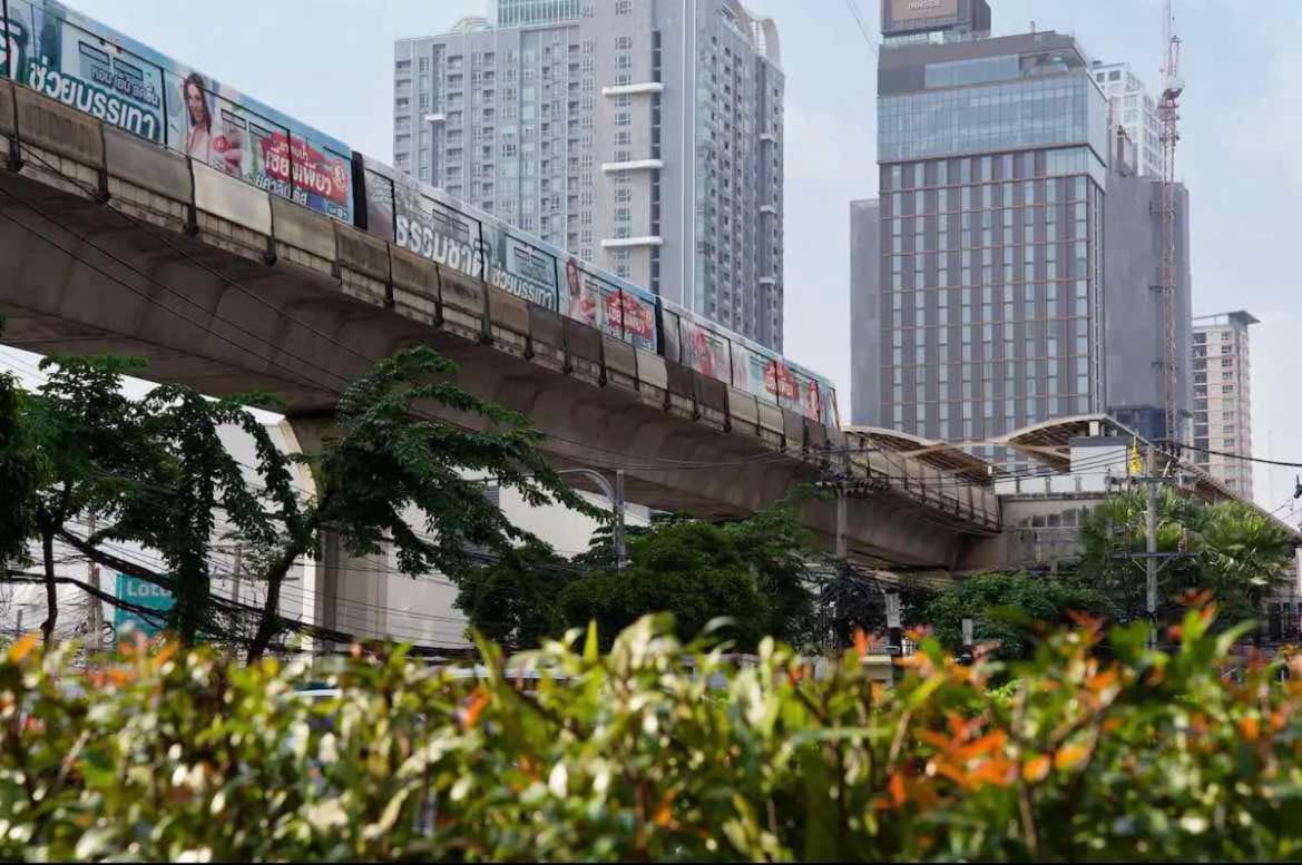 Ideo Mobi Condo Bangkok Buitenkant foto